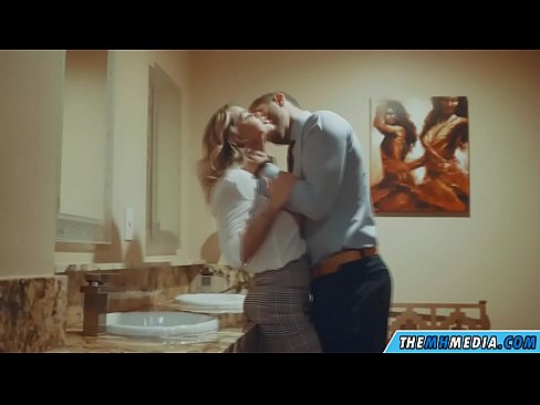 ❤️ Kiedy biuściasta blondynka uwodzi cię w publicznej toalecie ❤️ Fuck video at pl.redporn-tv.ru ❤